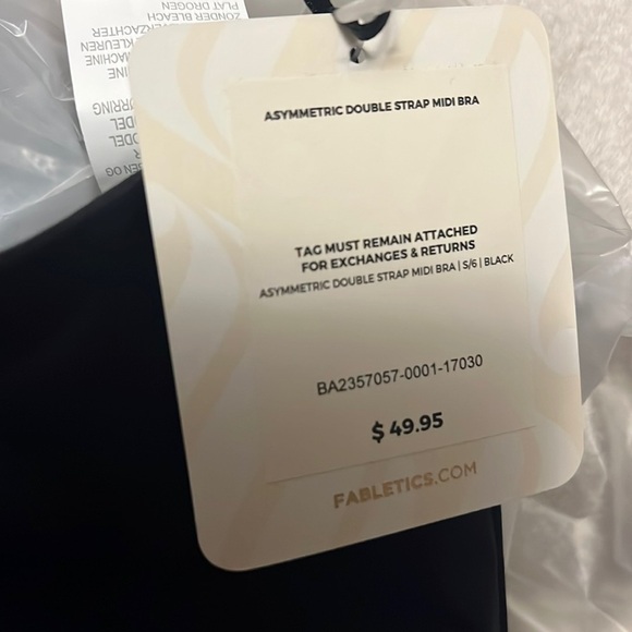 Fabletics Merlot asymmetrical one Shoulder double strap black midi bra, new - Picture 6 of 8